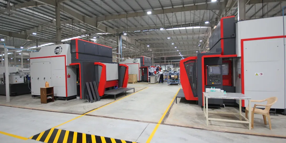 imageye imgi 13 rs=w 1200,h 600,cg true